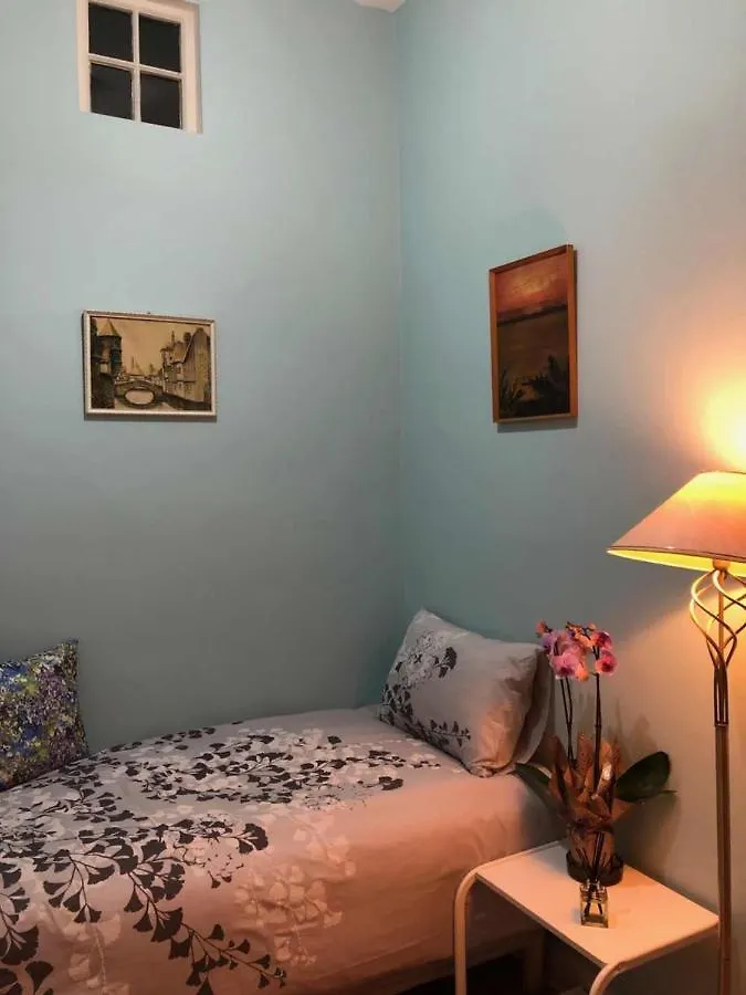Homestay City Centre En-Suite Room Edinburgh