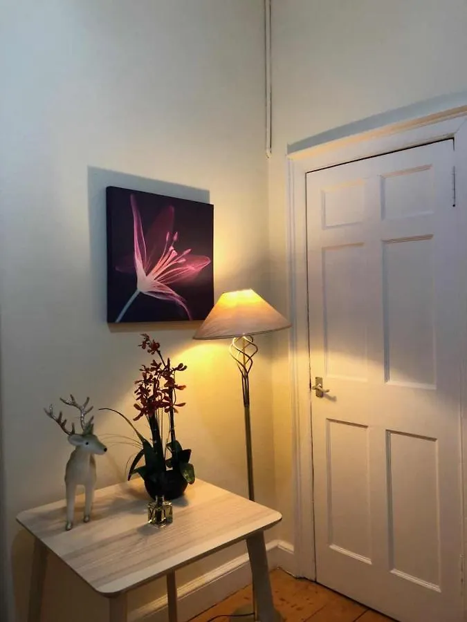 Privatunterkunft City Centre En-Suite Room EDI